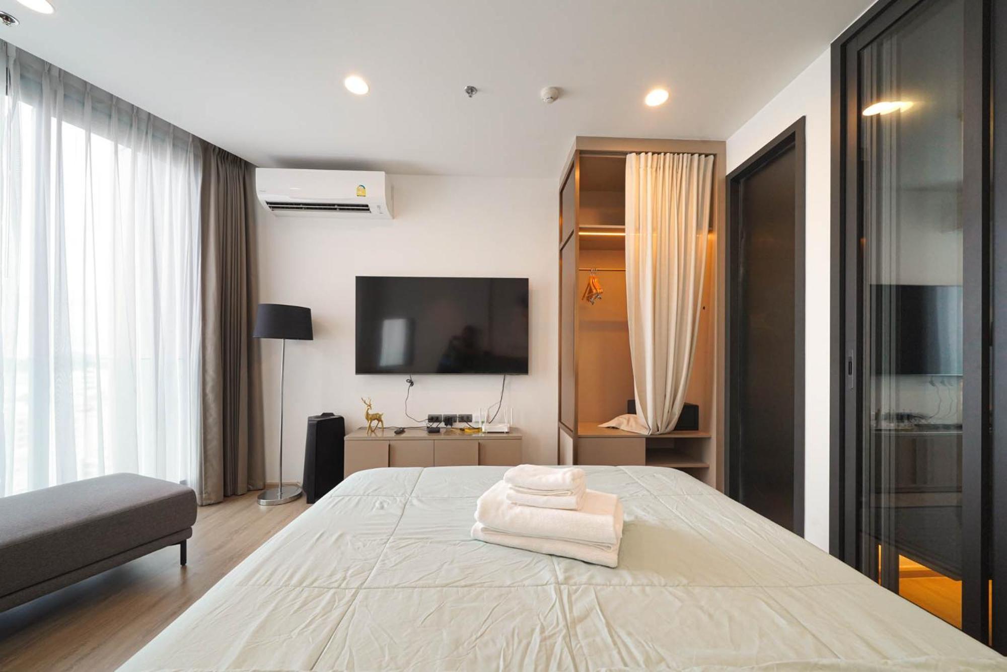 Apartment Edge Ocean View 16 Floor Pattaya